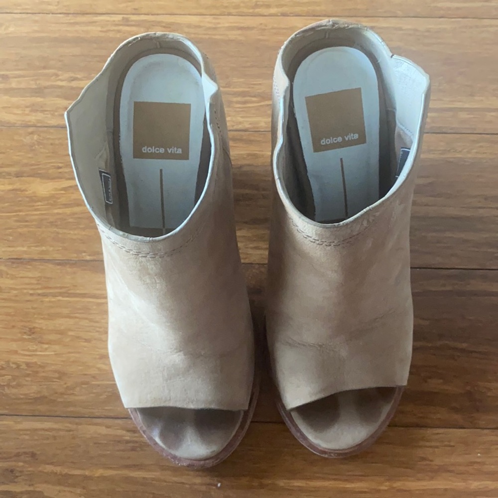 Dolce Vita Wedge